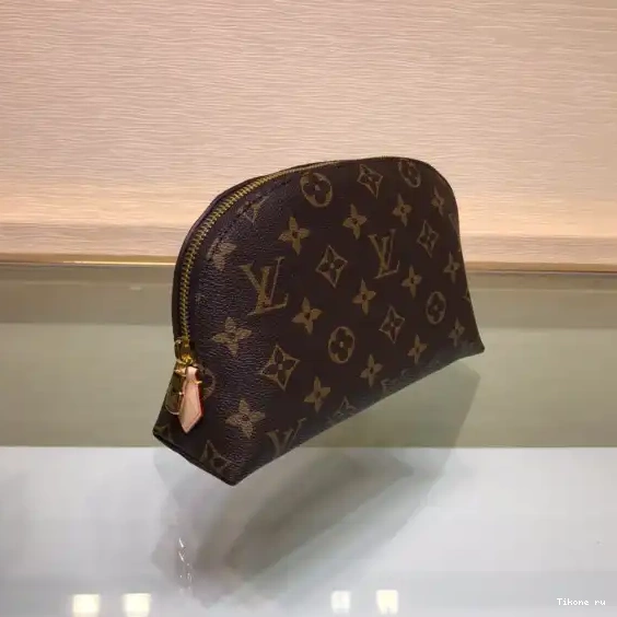 Cheap LOUIS POUCH VUITTON GM COSMETIC 0520
